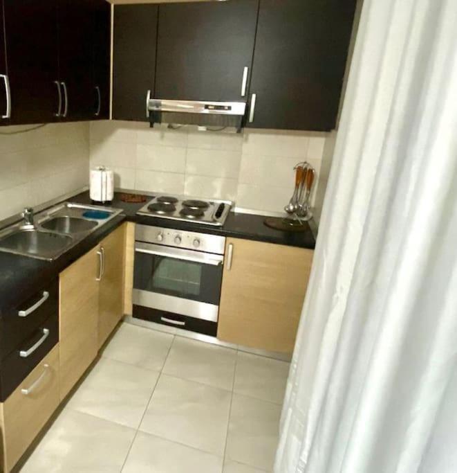 Chlo Apartment 1 Tirane Eksteriør bilde